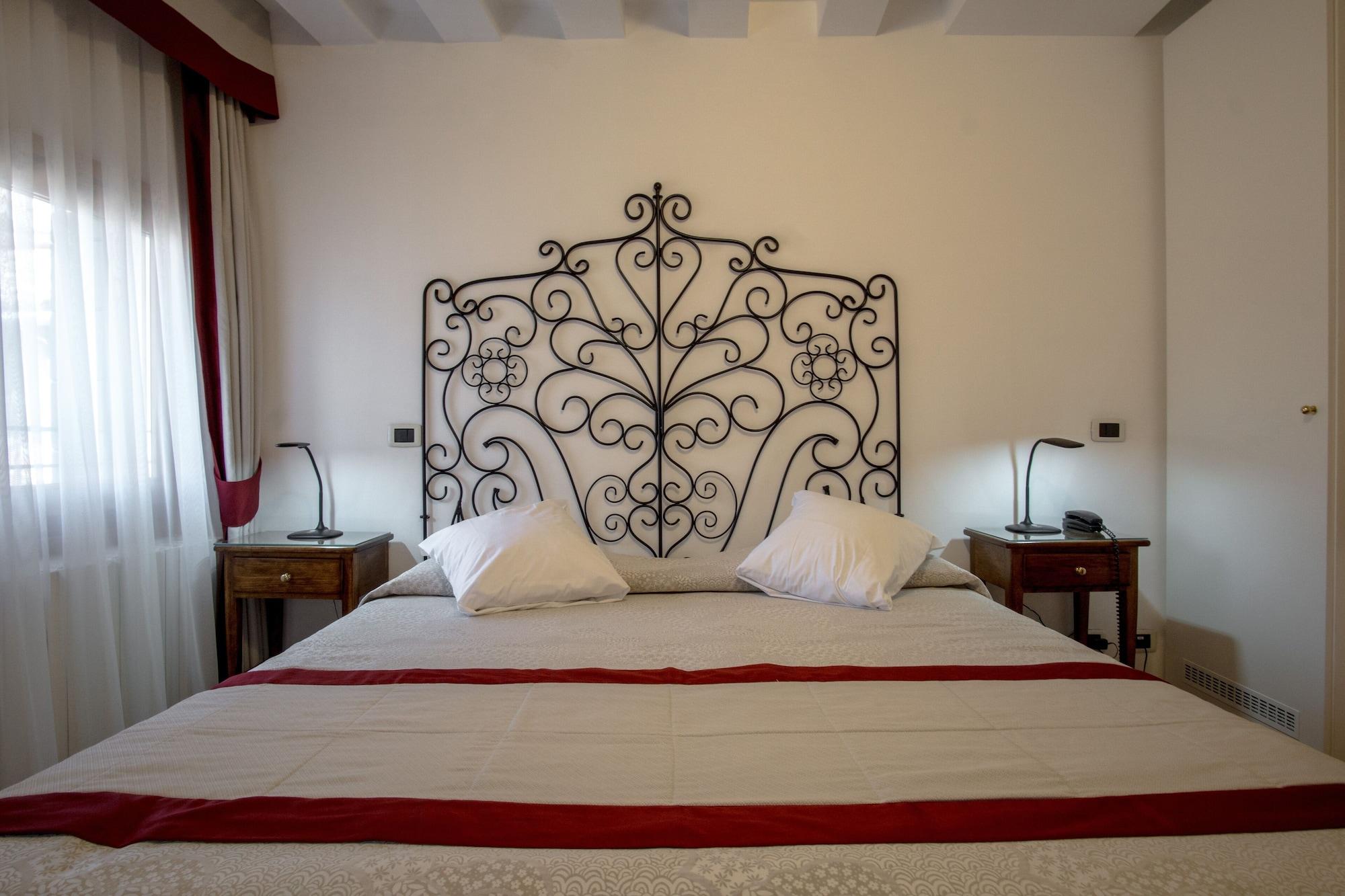Antigo Trovatore Hotel Venecia